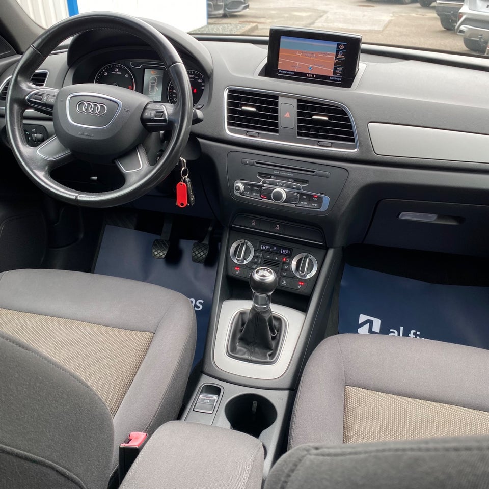 Audi Q3 2,0 TDi 140 5d