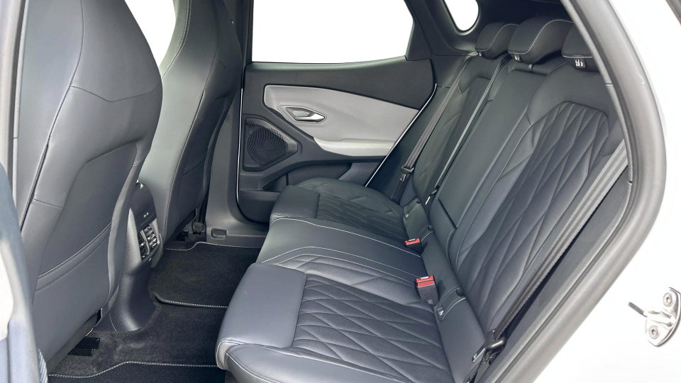 Ford Capri 82 Premium Extended Range 5d