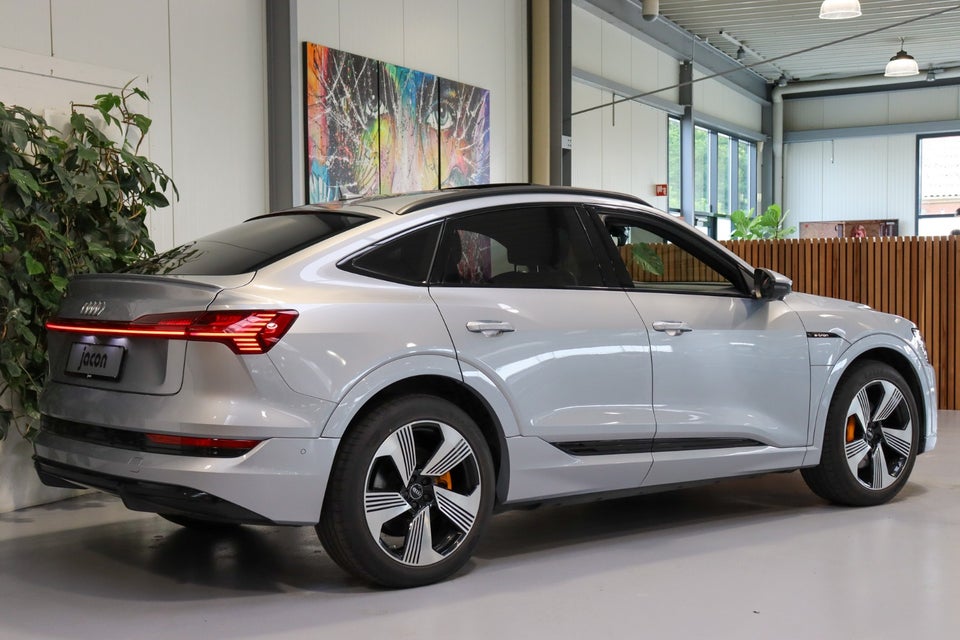 Audi e-tron 55 S-line Sportback quattro 5d