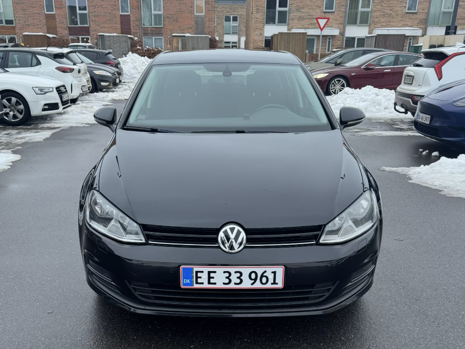 VW Golf VII 1,4 TSi 122 Comfortline BMT 5d