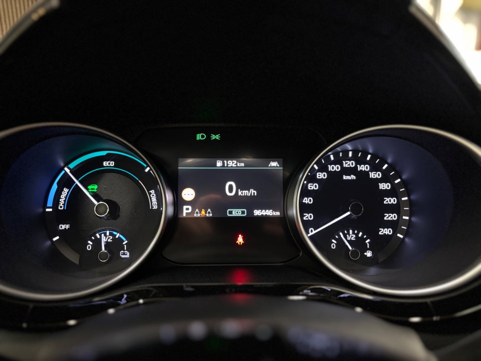 Kia Ceed 1,6 PHEV Prestige SW DCT 5d