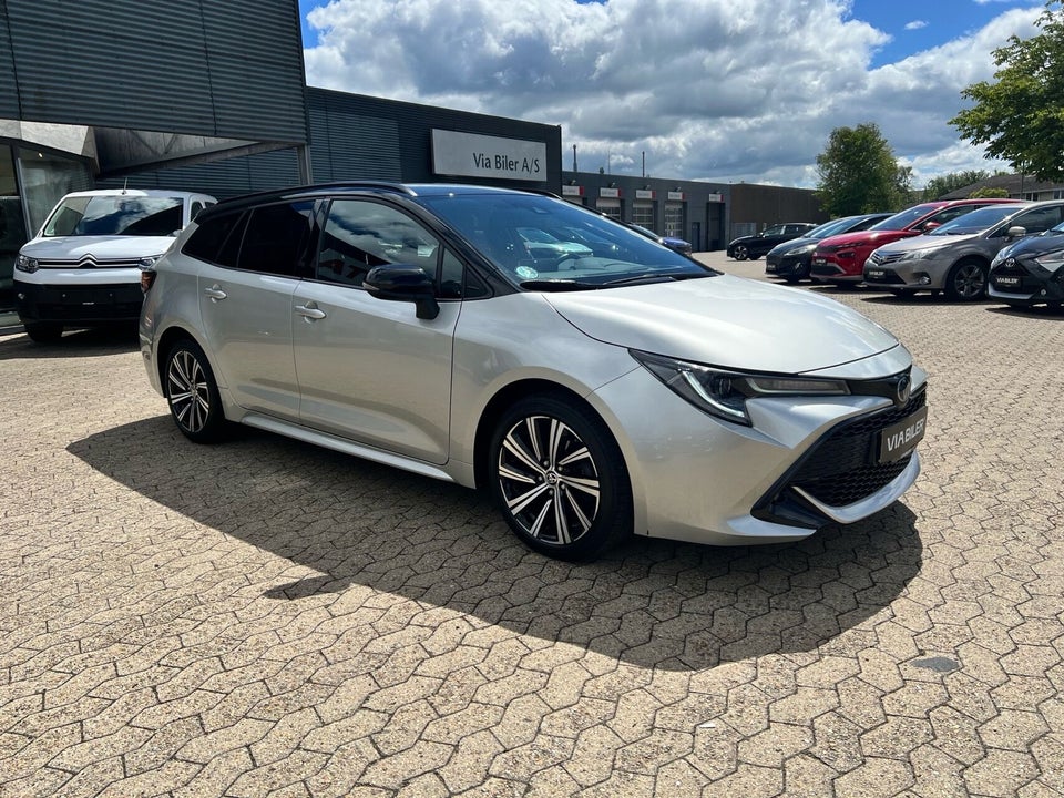 Toyota Corolla 1,8 Hybrid H3 Premium Touring Sports MDS 5d