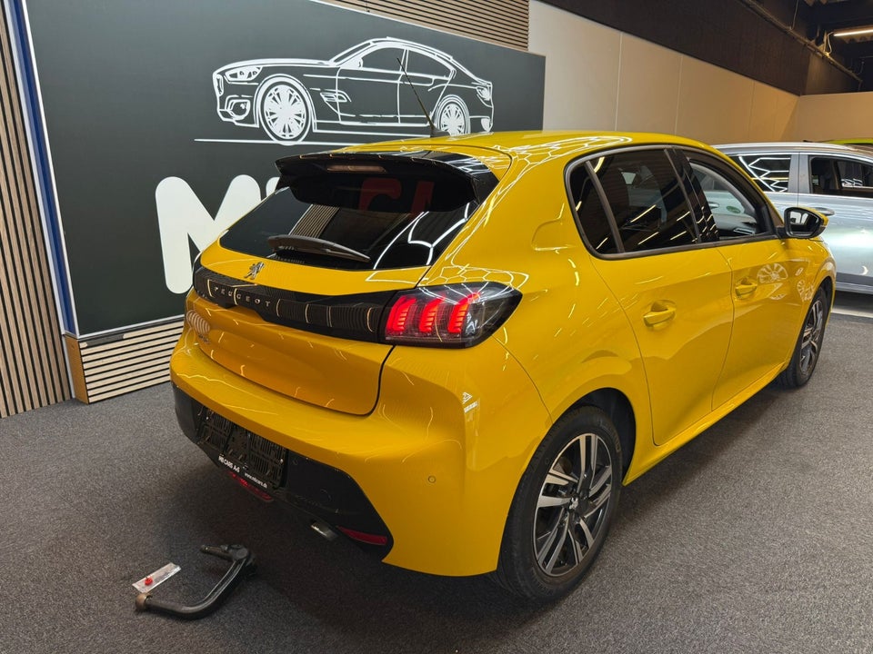 Peugeot 208 1,2 PureTech 100 Allure Comfort 5d