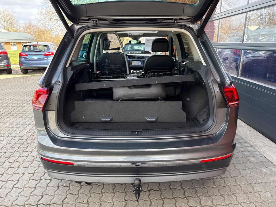 VW Tiguan 2,0 TDi 190 Highline DSG 4Motion Van 5d