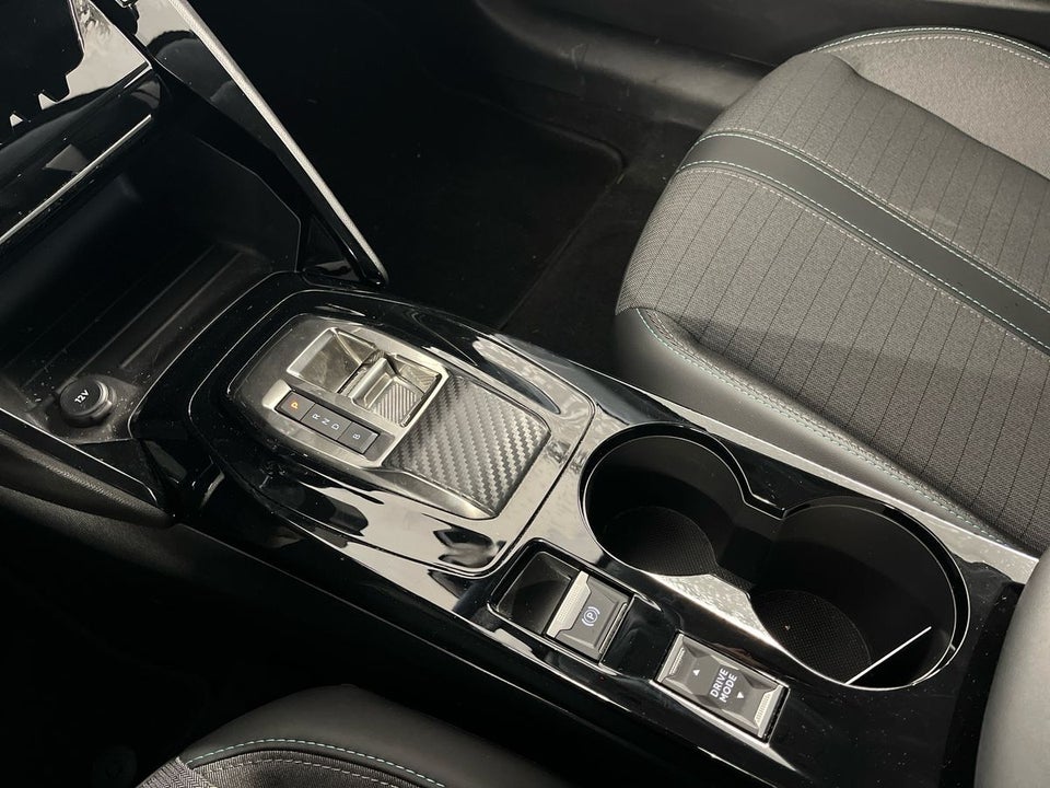 Peugeot e-208 50 Allure 5d