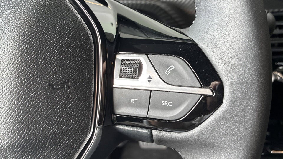 Peugeot e-2008 54 Allure 5d