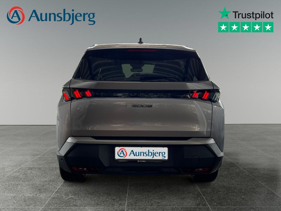 Peugeot e-5008 77 Allure 7prs 5d
