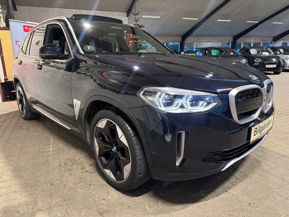 BMW iX3 Charged Impressive 5d