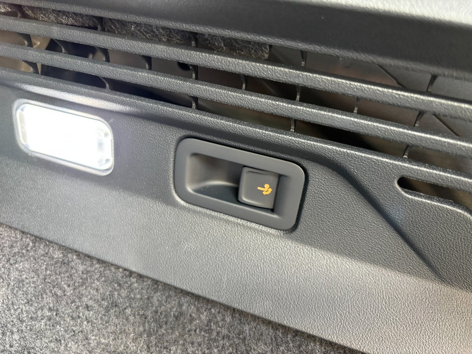 VW ID.4 77 Style 4Motion 5d