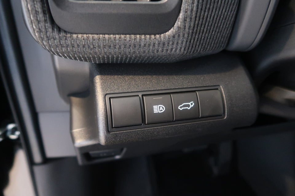 Toyota bZ4X Executive 5d