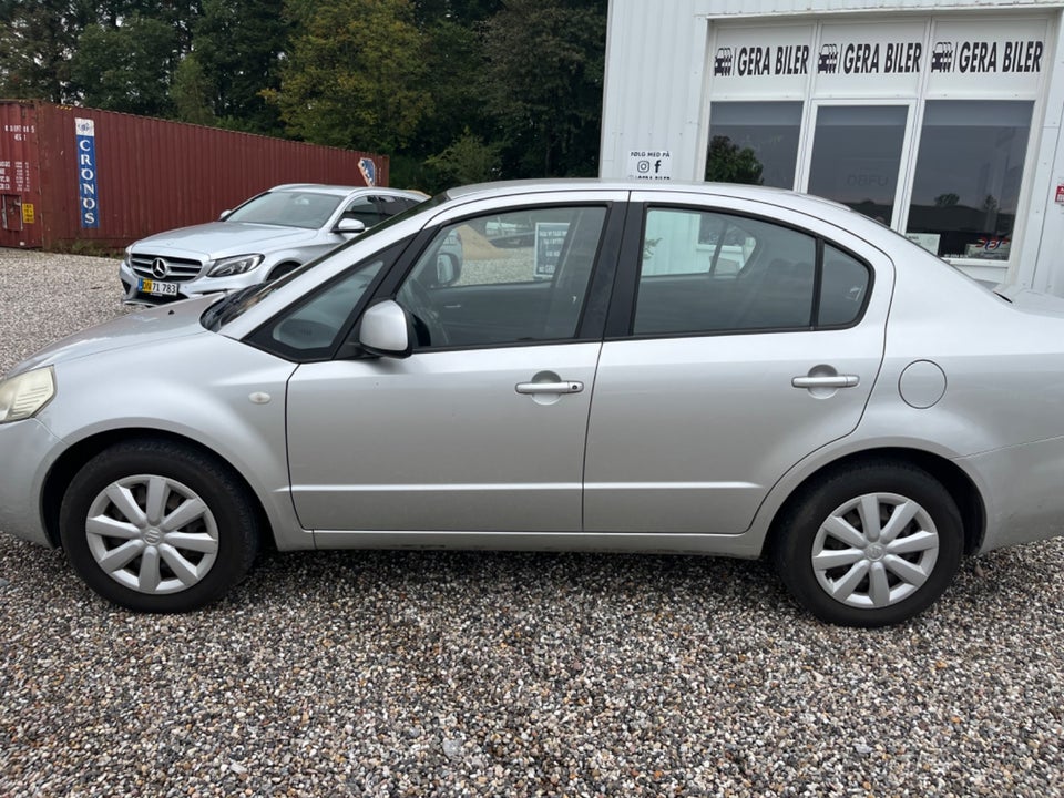 Suzuki SX4 1,6 GL-J 4d