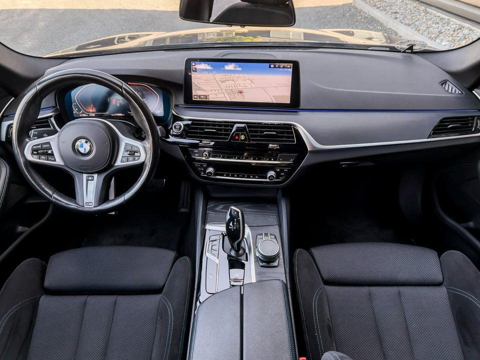 BMW 530i 2,0 Touring M-Sport aut. 5d