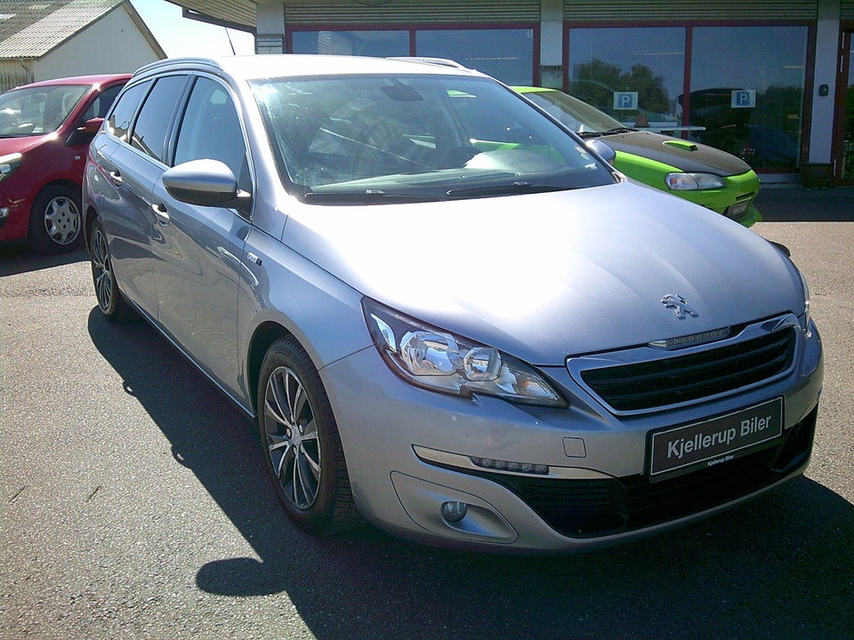 Peugeot 308 1,6 BlueHDi 120 Style SW 5d