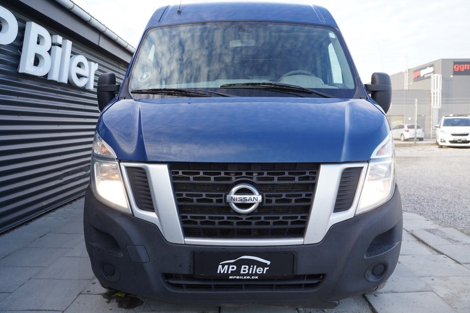 Nissan NV400 2,3 dCi 125 L2H2 Van 5d