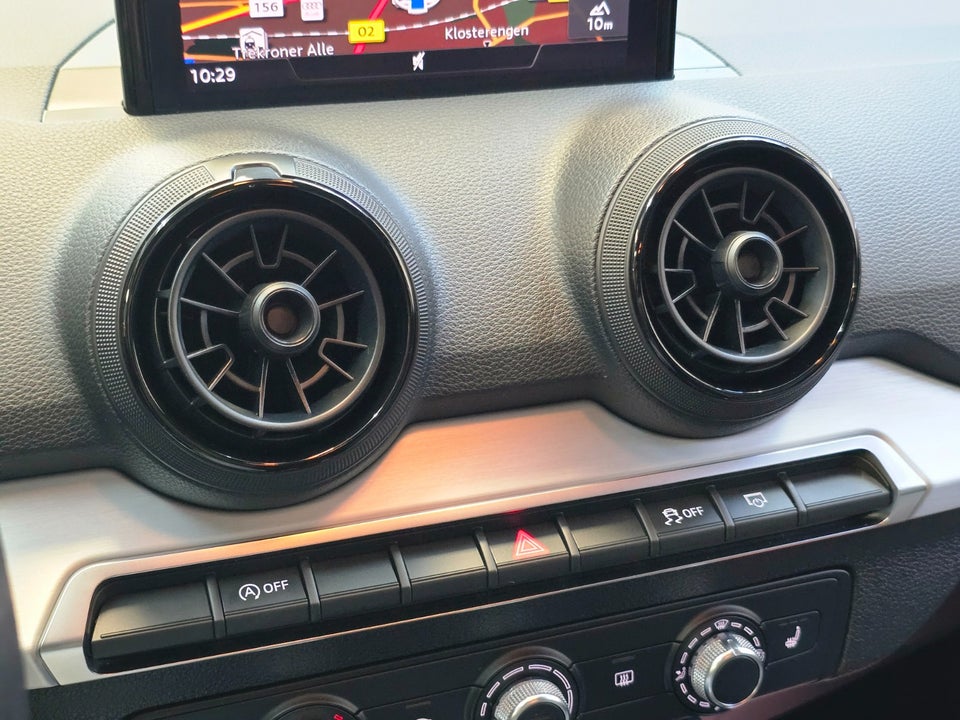 Audi Q2 1,4 TFSi 150 Sport S-tr. 5d