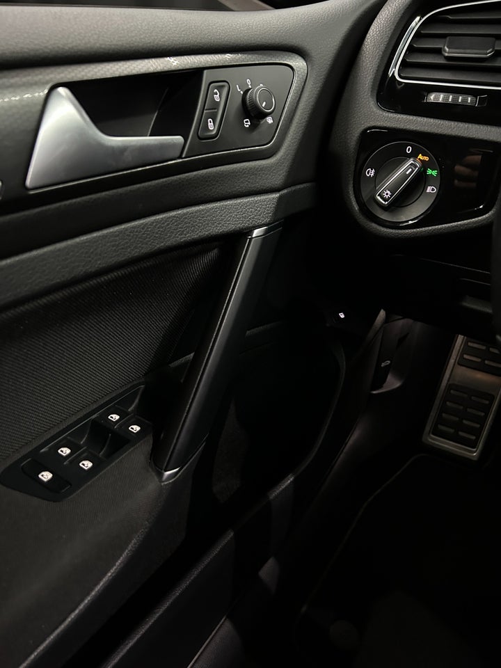 VW Golf VII 1,4 GTE DSG 5d