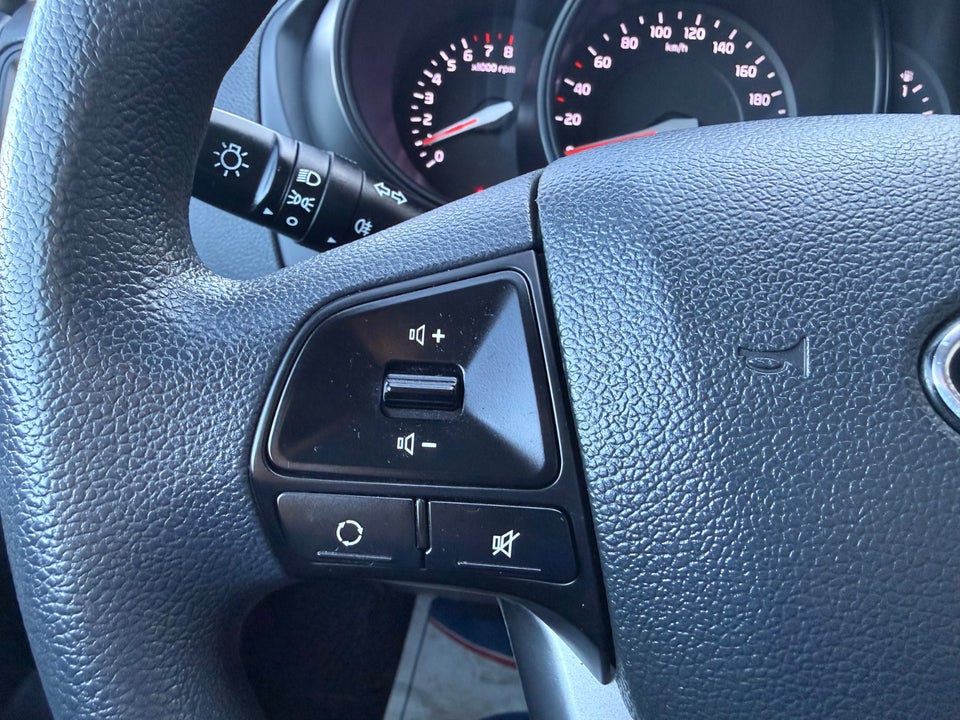 Kia Rio 1,2 CVVT Active 5d