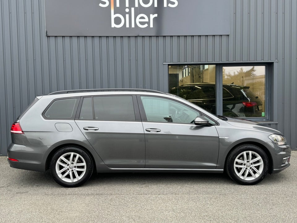 VW Golf VII 1,5 TSi 130 Comfortline Variant DSG 5d