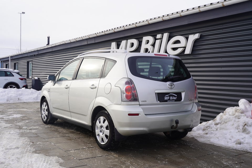 Toyota Corolla Verso 1,8 Terra MMT 7prs 5d