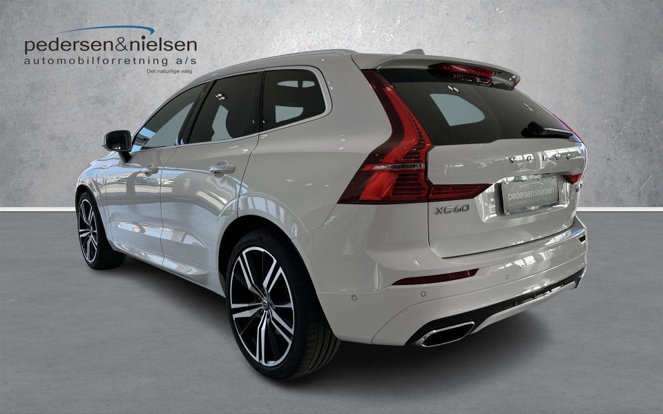 Volvo XC60 2,0 T8 407 R-Design aut. AWD 5d
