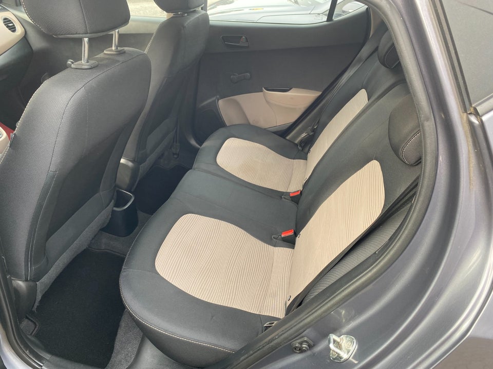 Hyundai i10 1,0 Move 5d