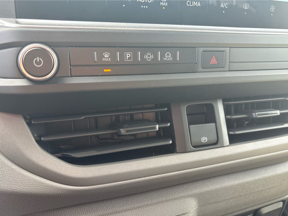 VW e-Caravelle 64 Basis LWB