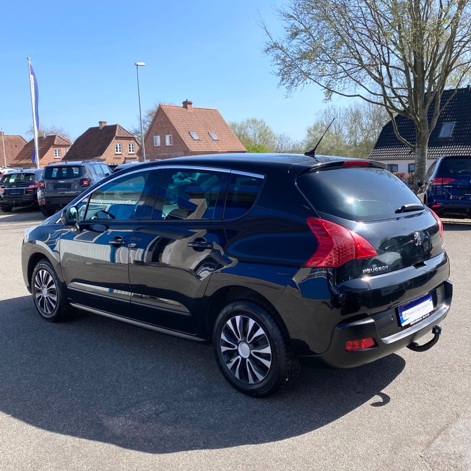 Peugeot 3008 2,0 HDi 150 Active 5d
