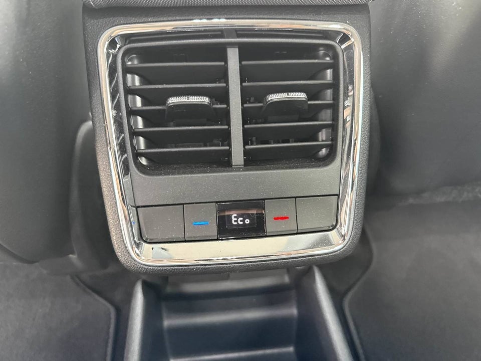 Skoda Enyaq 85 iV Plus Loft 5d