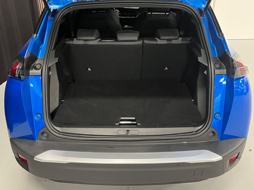 Peugeot e-2008 50 GT 5d