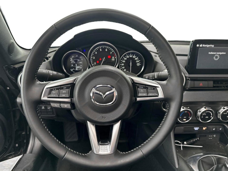 Mazda MX-5 2,0 SkyActiv-G 184 Roadster Exclusive-Line 2d