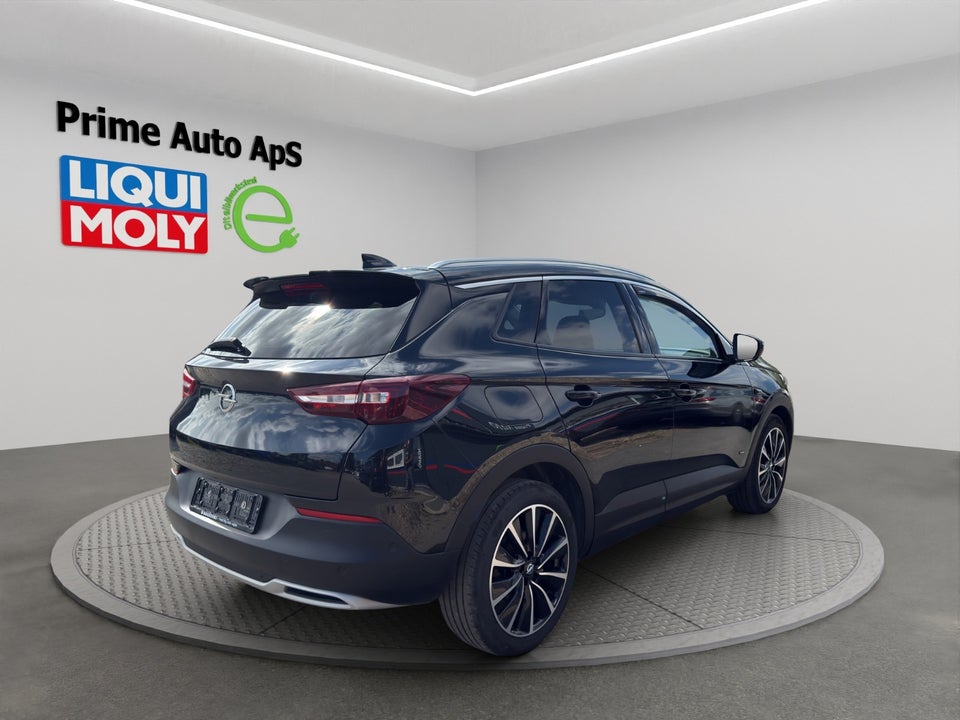 Opel Grandland X 1,6 T 180 Business Ultimate aut. 5d