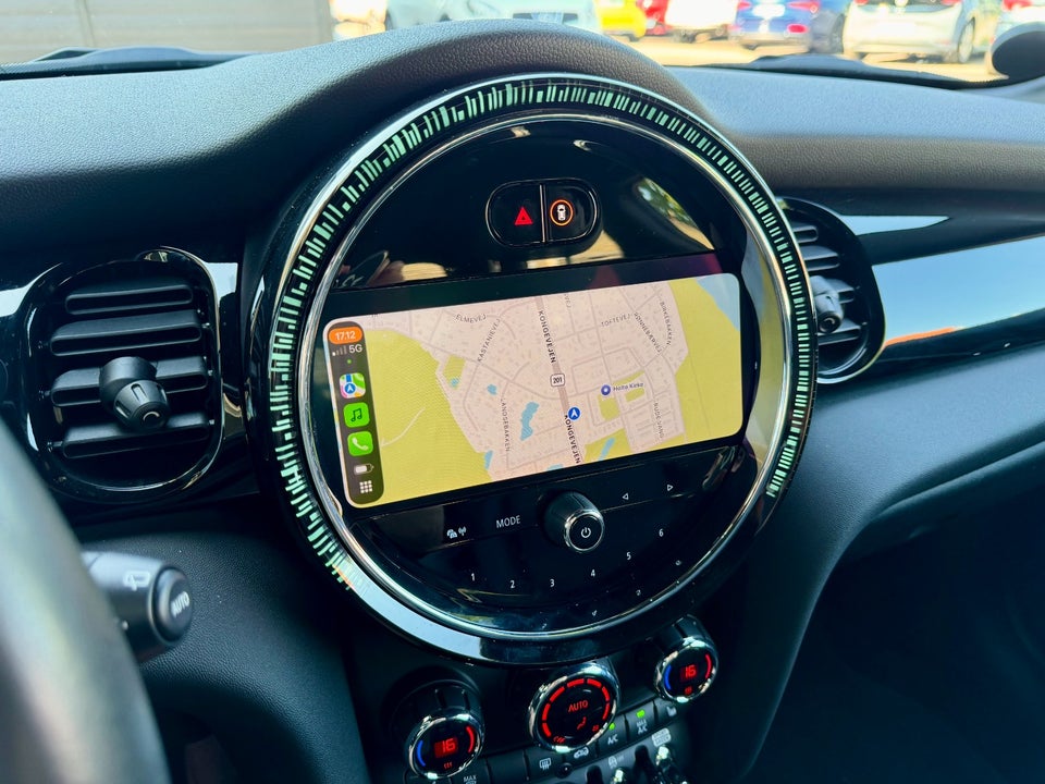 MINI Cooper SE Classic Trim 3d