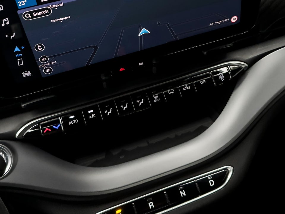 Abarth 500e Scorpionissima Cabrio 2d