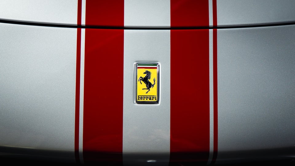 Ferrari 296 GTS 2,9 DCT 2d