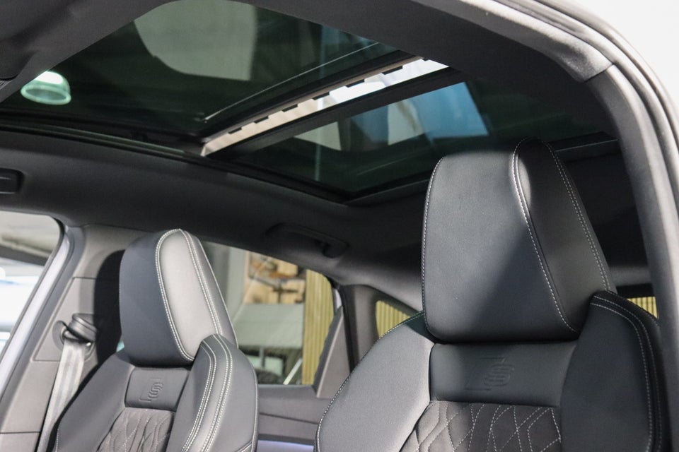 Audi Q4 e-tron 50 S-line Sportback quattro 5d