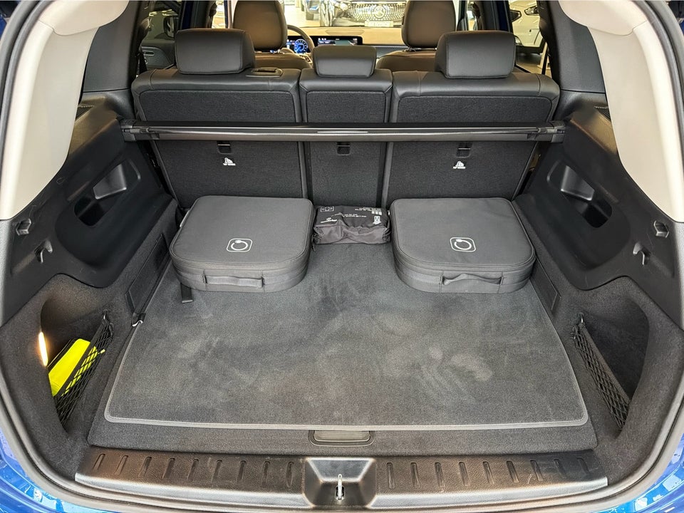 Mercedes EQB250+ Progressive 5d