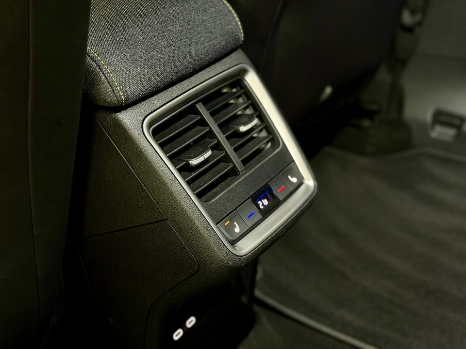 Skoda Elroq 60 iV Loft 5d