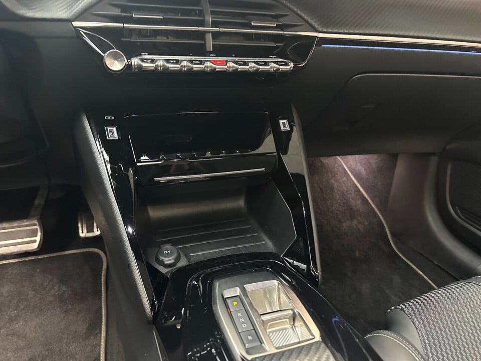Peugeot e-208 54 GT 5d