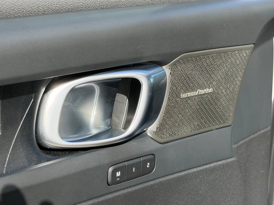 Volvo EC40 Twin Performance Ultra 5d