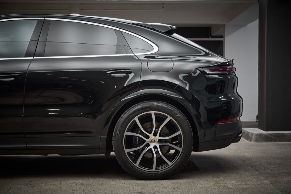 Porsche Cayenne 3,0 E-Hybrid Coupé Tiptr. 5d