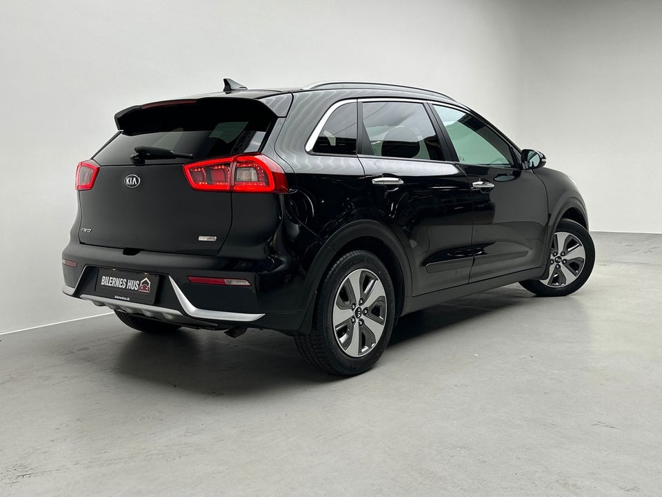 Kia Niro 1,6 HEV Advance DCT 5d