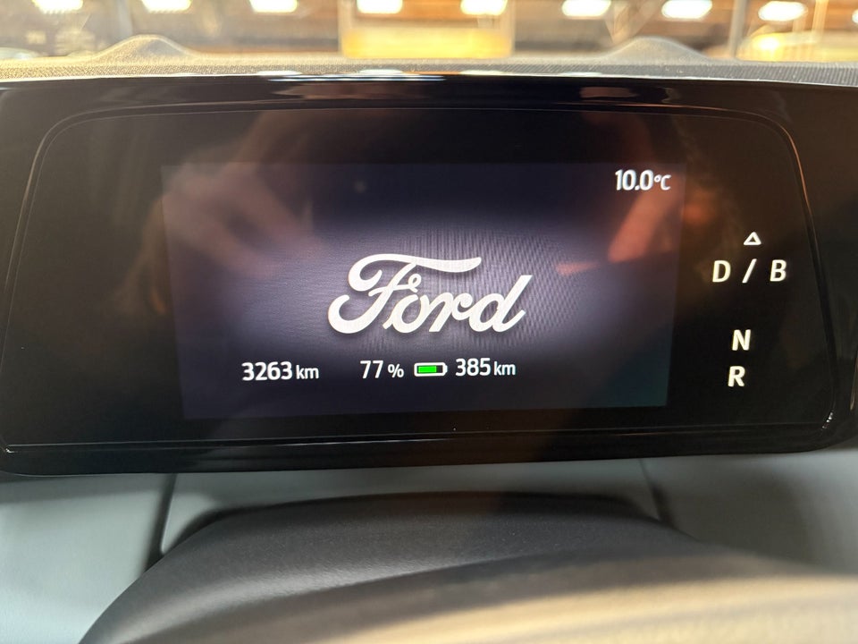 Ford Capri 79 Premium Extended Range AWD 5d