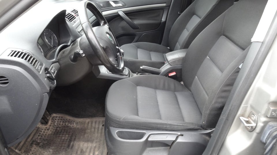 Skoda Octavia 1,9 TDi 105 Elegance 5d