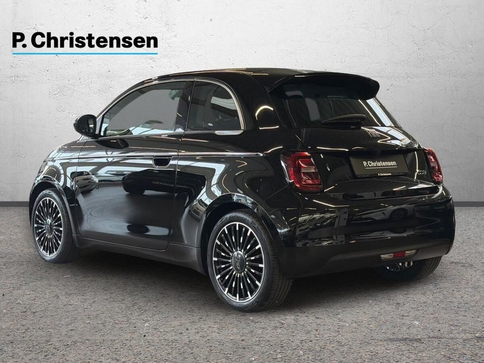 Fiat 500e 42 Icon Plus 3d