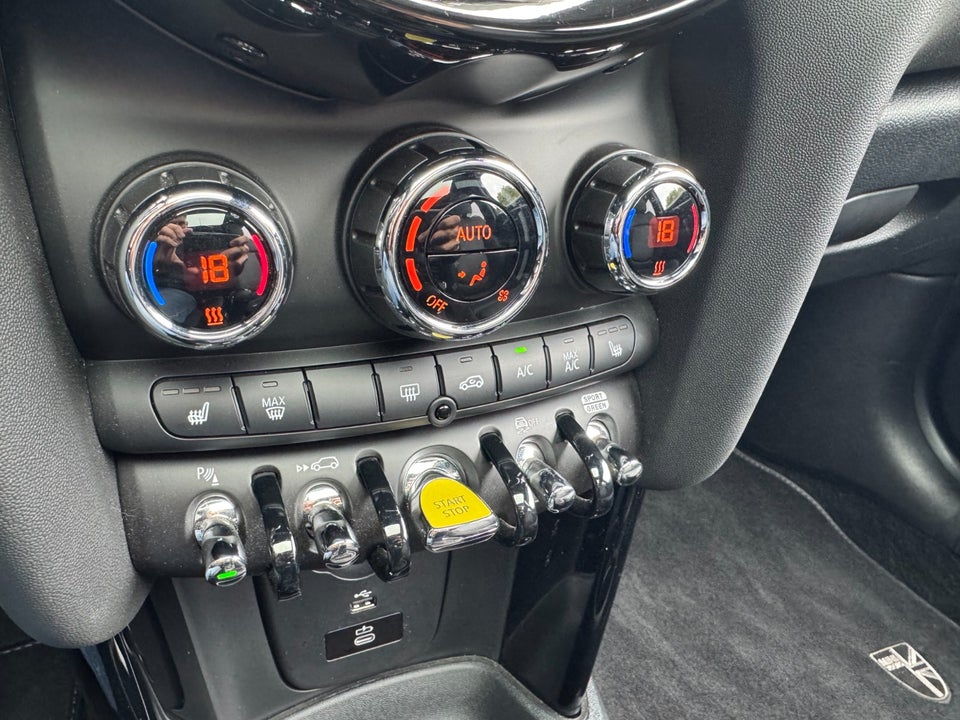 MINI Cooper SE Yours Trim 3d