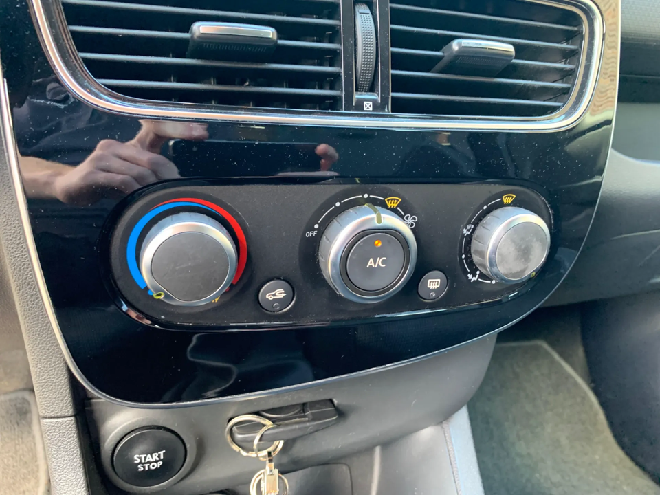 Renault Clio IV 0,9 TCe 90 Zen Sport Tourer 5d