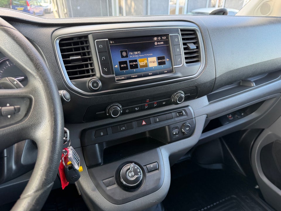 Toyota ProAce 2,0 D 180 Medium Comfort aut. 6d
