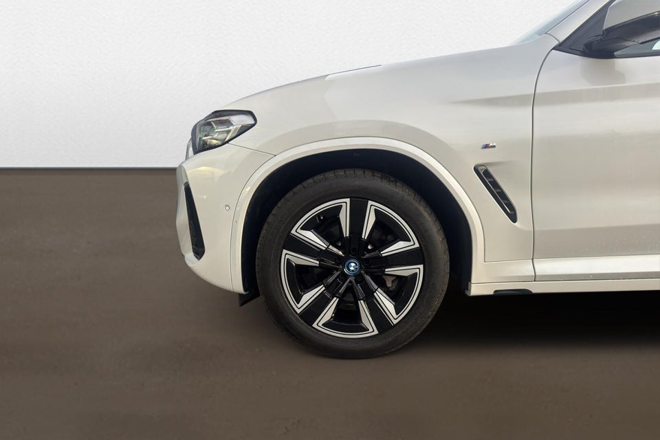 BMW iX3 Charged M-Sport 5d