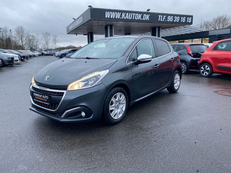 Peugeot 208 1,6 BlueHDi 100 Desire Sky 5d