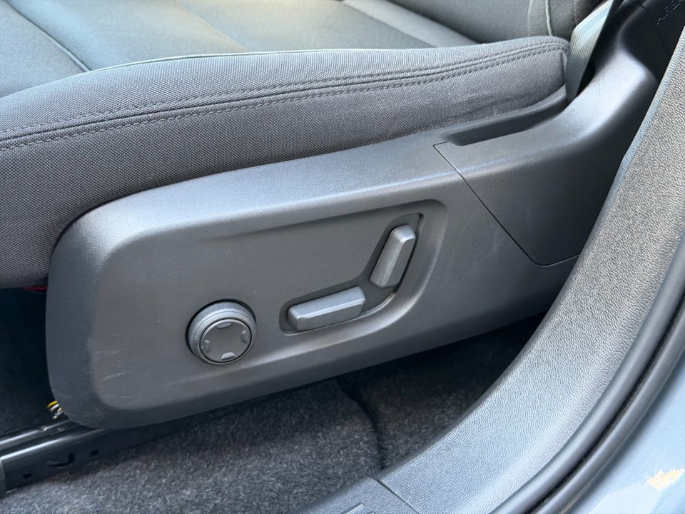 Volvo XC40 ReCharge Plus 5d